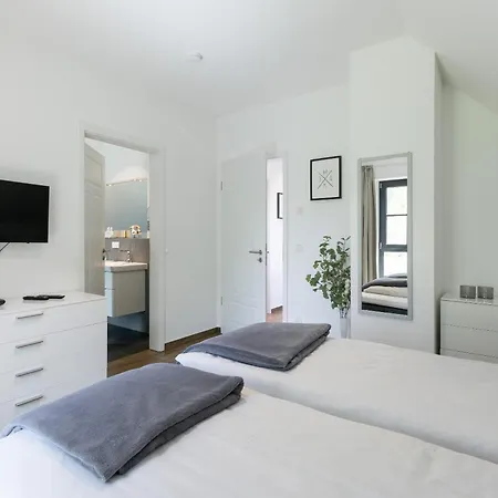 Reetdachhaus Ostseeperle Holiday home Hohenkirchen (Nordwestmecklenburg)